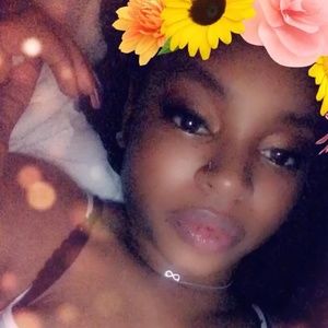 Meet your Posher, Kinere